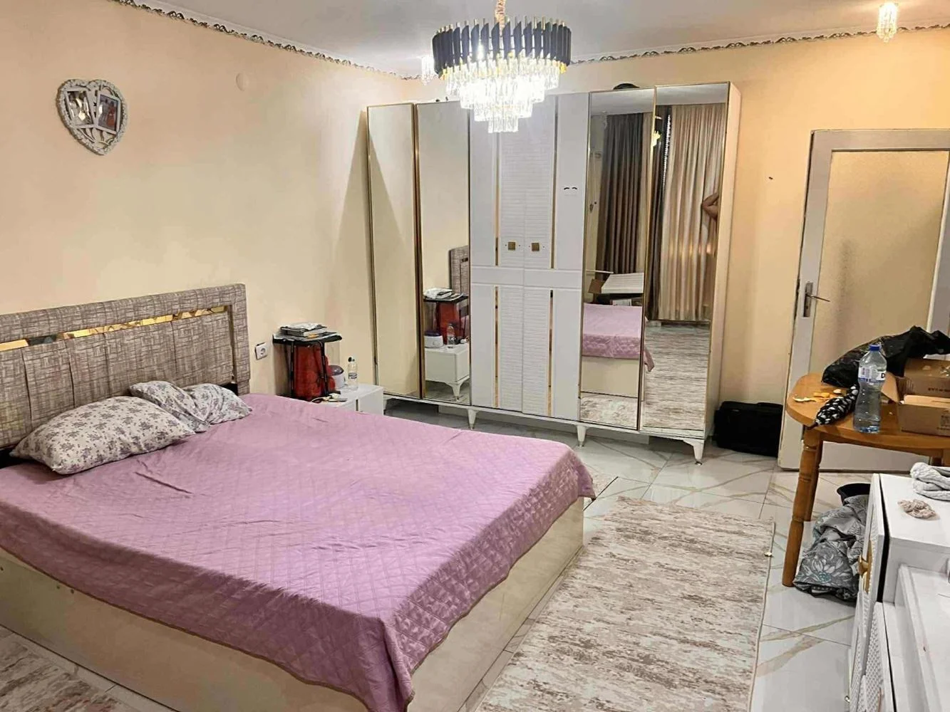 Zwei-Zimmer-Wohnung in. Dame Gruev - Ausgezeichneter Zustand-0 Dreizimmerwohnung im Stadtteil Dame Gruev – Hervorragender Zustand – 0