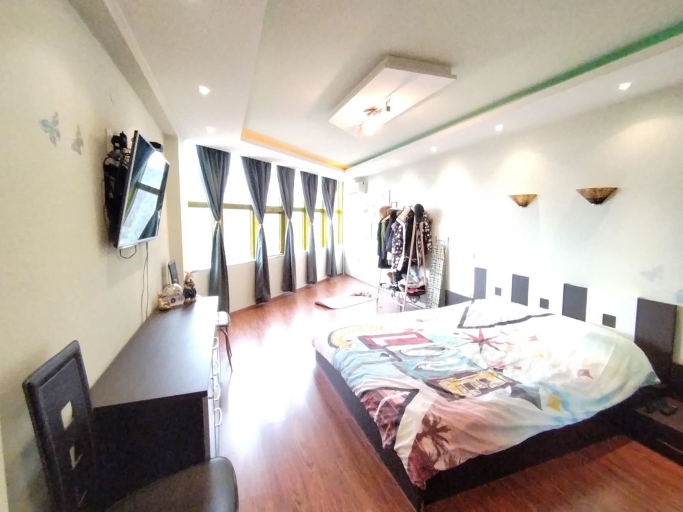 квартал. Дружба, Просторная двухкомнатная квартира в аренду, Меблированная, парковочное место-0 кв. Дружба, Просторен двустаен апартамент под наем, Обзаведен, паркомясто - 0