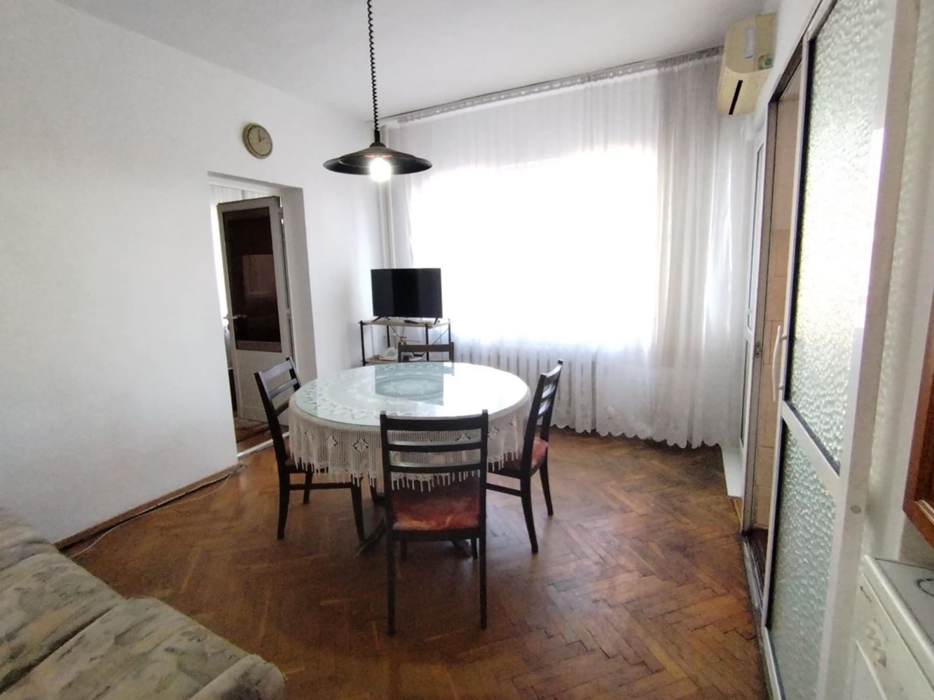 Ларго, Обзаведен апартамент под наем с две спални-0 Ларго, Обзаведен апартамент под наем с две спални - 0