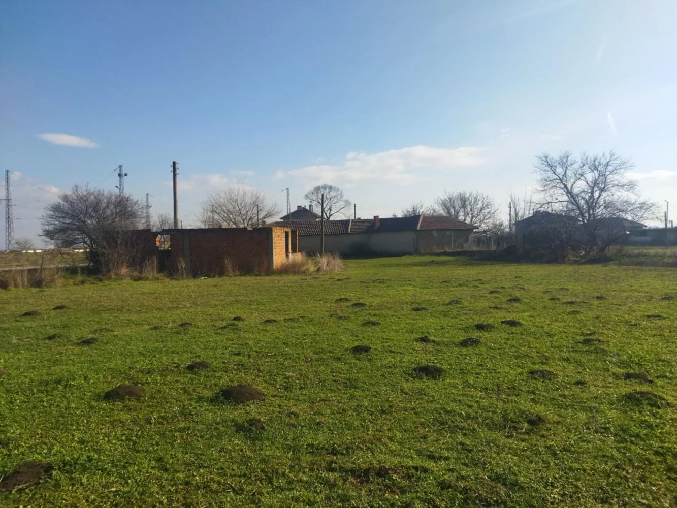 с. Zhelyu Voyvoda- zu verkaufen Grundstück1370 sq.m.-0 с. Желю Войвода- продава парцел1370 кв.м. - 0