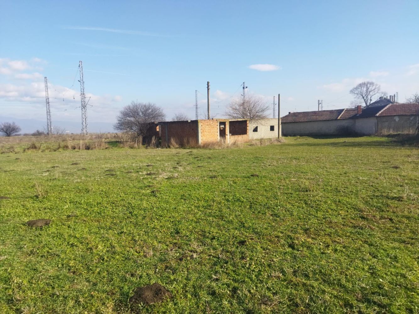 с. Желю Войвода- продава парцел1370 кв.м. - 0