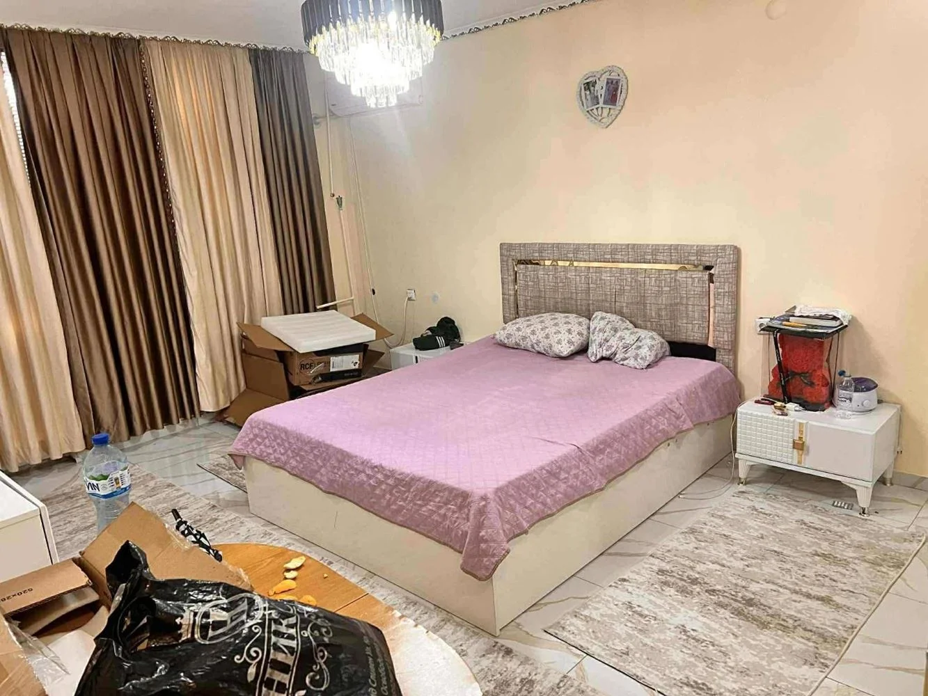 Zwei-Zimmer-Wohnung in. Dame Gruev - Ausgezeichneter Zustand-0 Dreizimmerwohnung im Stadtteil Dame Gruev – Hervorragender Zustand – 0