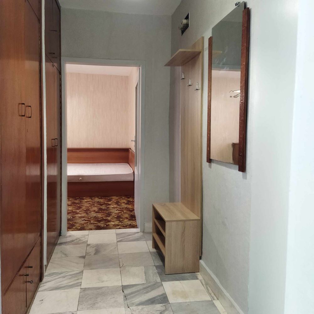 Двустаен апартамент под наем-0 Двустаен апартамент под наем - 0