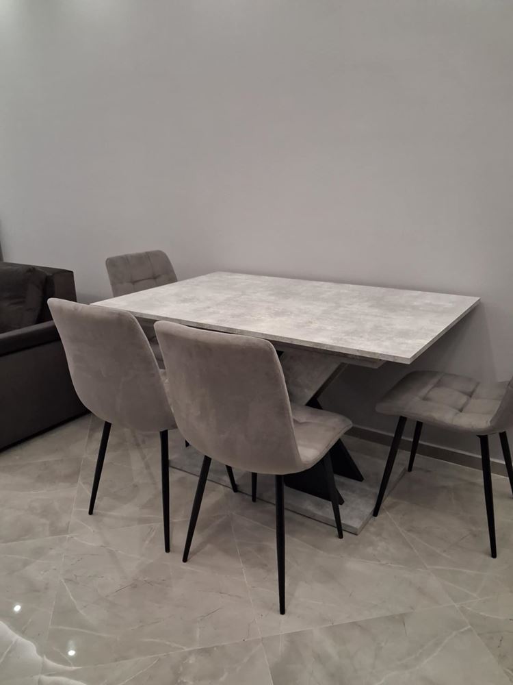 кв. ”Сини Камъни” – луксозен, две спални, първи наематели, ТЕЦ-0 кв. ”Сини Камъни” - луксозен, две спални, първи наематели, ТЕЦ - 0