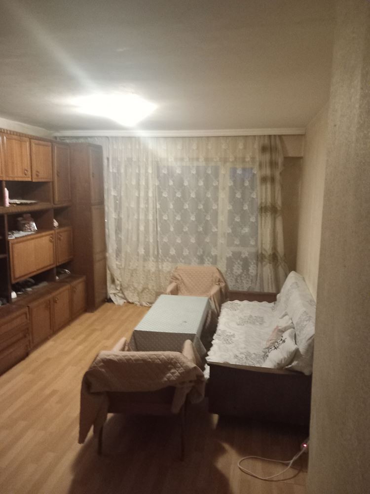 Двустаен апартамент под наем в кв. Българка-0 Двустаен апартамент под наем в кв. Българка - 0