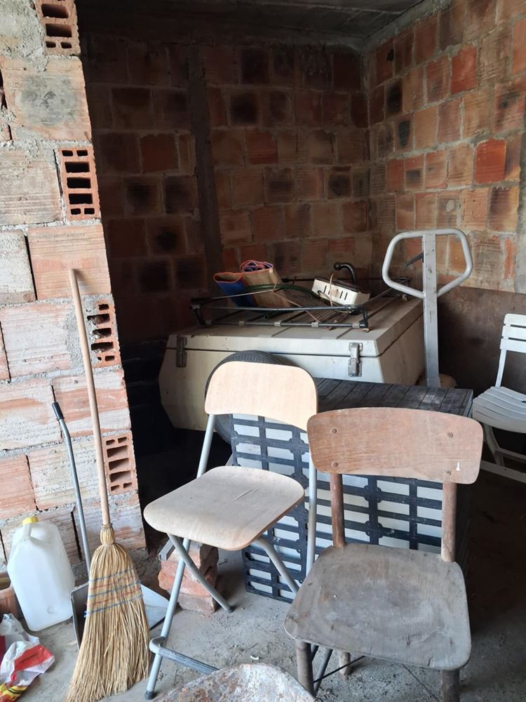 Viertel. ”Klutsohor” - Haus mit Hof zu verkaufen im unteren Teil des Viertels-0 кв. ”Клуцохор” - продава къща с двор в ниската част на квартала - 0