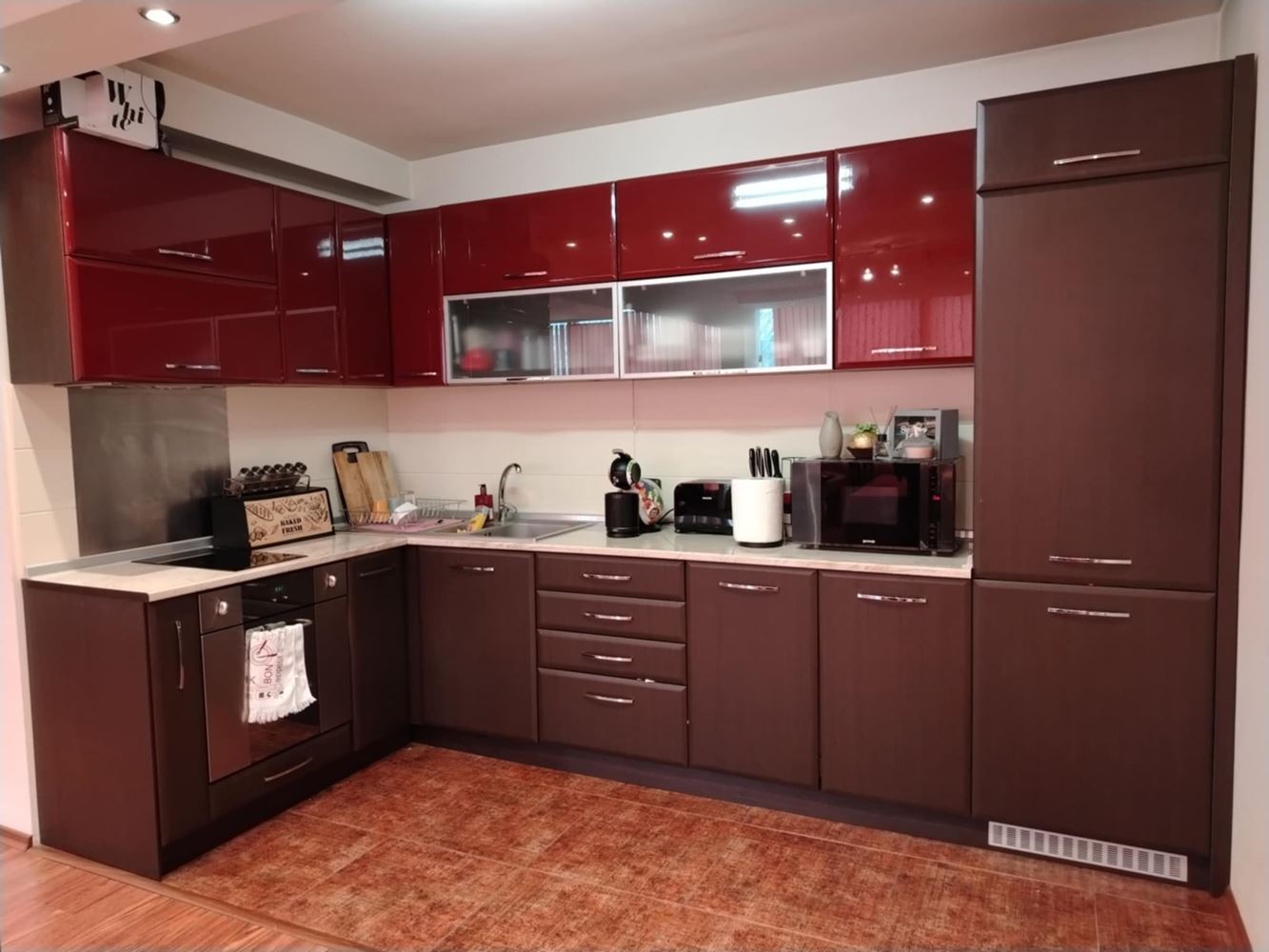 квартал. Дружба, Просторная двухкомнатная квартира в аренду, Меблированная, парковочное место-0 кв. Дружба, Просторен двустаен апартамент под наем, Обзаведен, паркомясто - 0