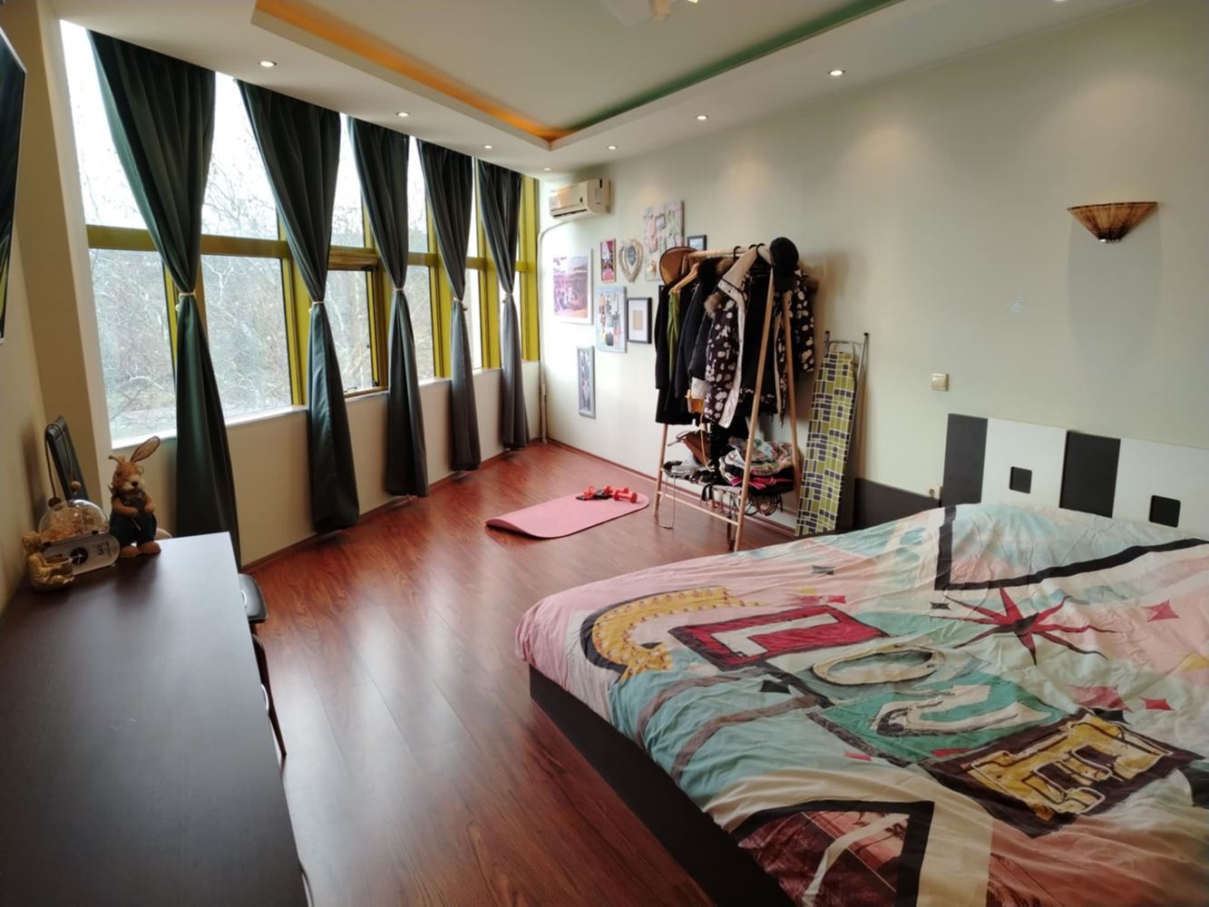 квартал. Дружба, Просторная двухкомнатная квартира в аренду, Меблированная, парковочное место-0 кв. Дружба, Просторен двустаен апартамент под наем, Обзаведен, паркомясто - 0