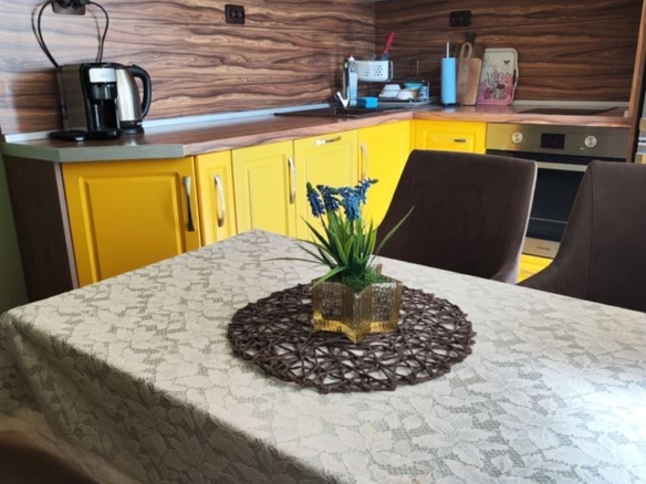 Уютен и комфортен двустаен апартамент в кв. Стоян Заимов - 0