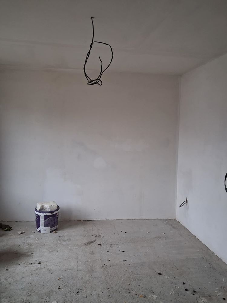 Двуетажна къща с двор в центъра на Сливен-0 Двуетажна къща с двор в центъра на Сливен - 0