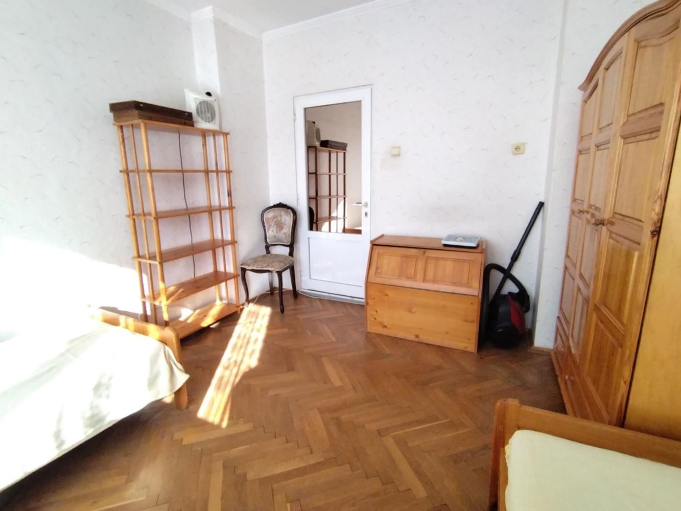 Ларго, Обзаведен апартамент под наем с две спални-0 Ларго, Обзаведен апартамент под наем с две спални - 0