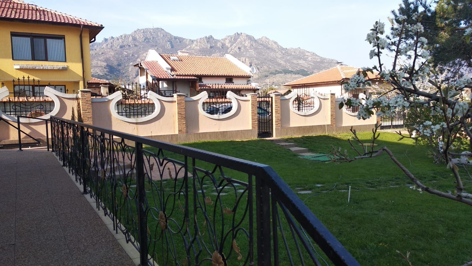 Schöne Villa für dauerhaftes Wohnen-0 Красива вила за постоянно живеене - 0