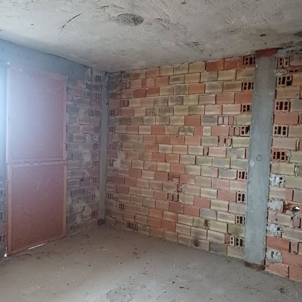 Център, многостаен апартамент, отлично разпределение, 107 кв.м. - 0