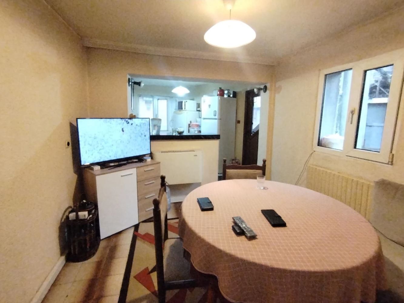 Къща, подходяща за две семейства-0 Къща, подходяща за две семейства - 0