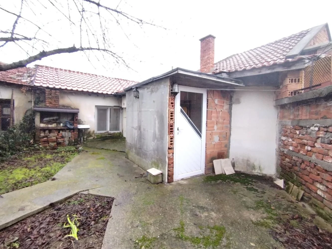 Haus geeignet für zwei Familien-0 Къща, подходяща за две семейства - 0