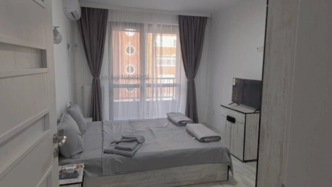 Zwei Schlafzimmer, voll möblierte Wohnung, NS, TPP-0 Vollständig möblierte Dreizimmerwohnung, NS, Heizkosten – 0