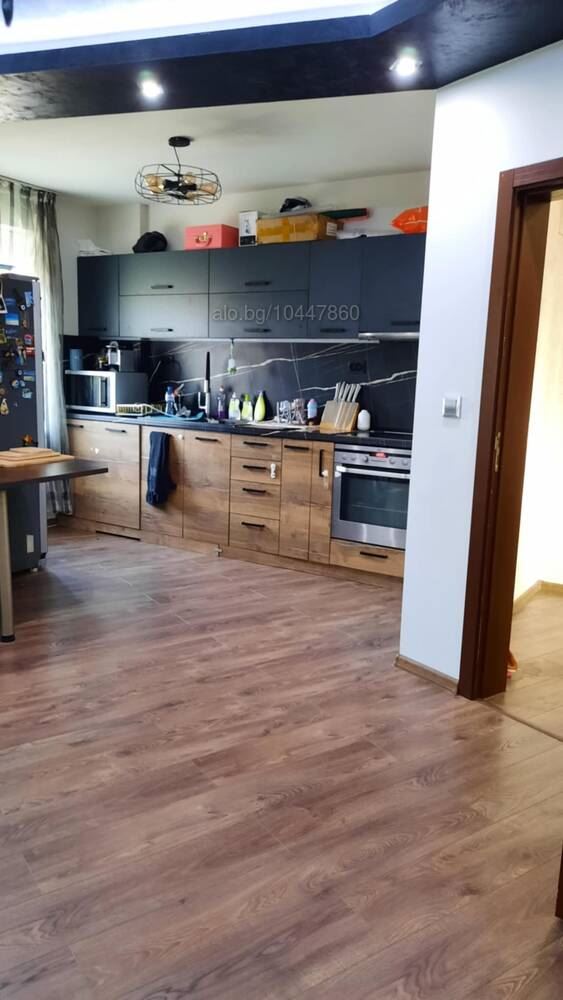 Център, Двустаен апартамент – 90 кв.м., напълно обзаведен-0 Център, Двустаен апартамент - 90 кв.м., напълно обзаведен - 0