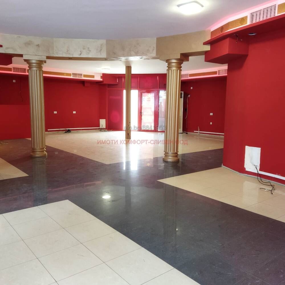 Center, Room 150sq.m. status gaming hall, 2 warehouses, ramp-0 Център, Помещение 150кв.м. статут игрална зала, 2 склада, рампа - 0