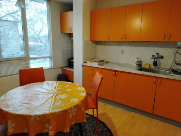 Двустаен обзаведен апартамент с ТЕЦ до Автогара - 0