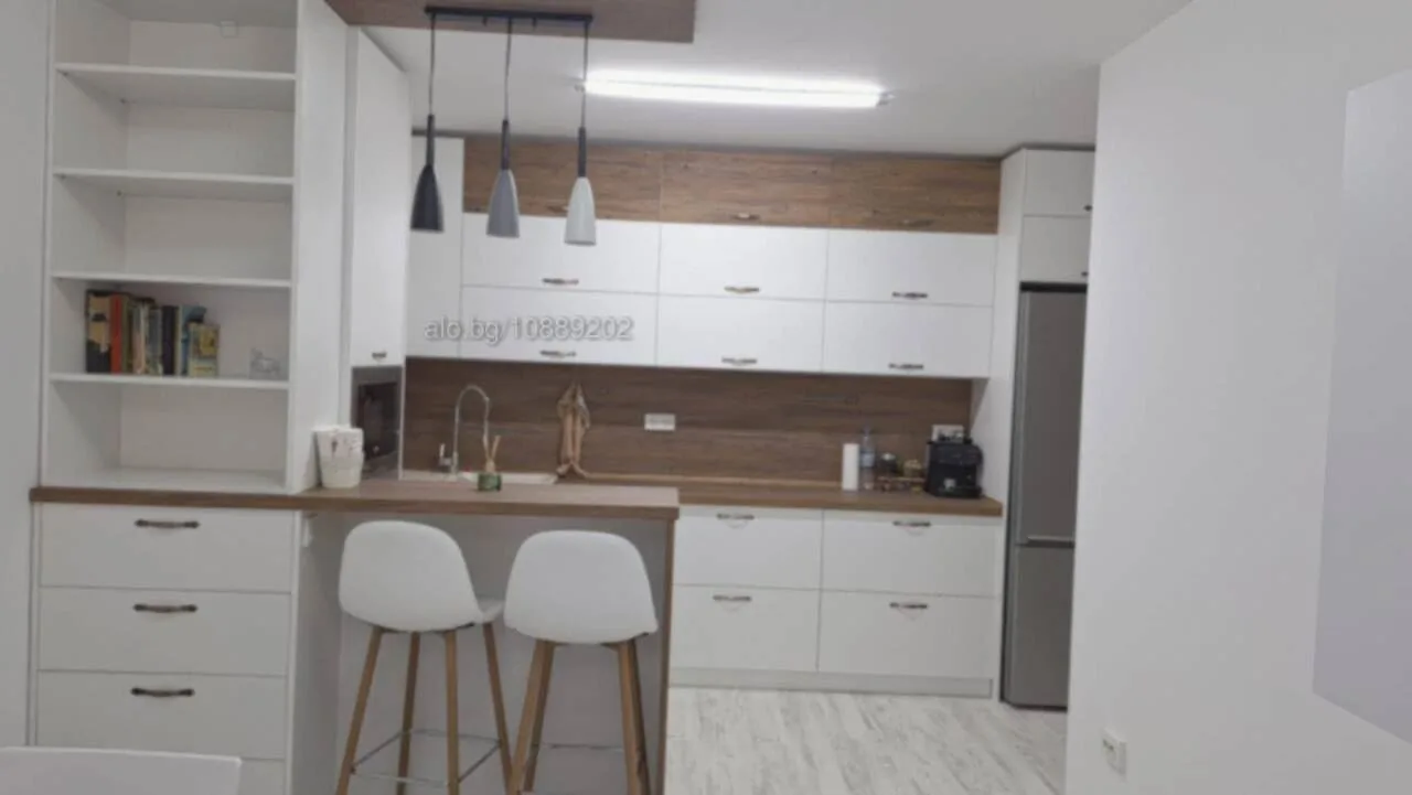 Zwei Schlafzimmer, voll möblierte Wohnung, NS, TPP-0 Vollständig möblierte Dreizimmerwohnung, NS, Heizkosten – 0