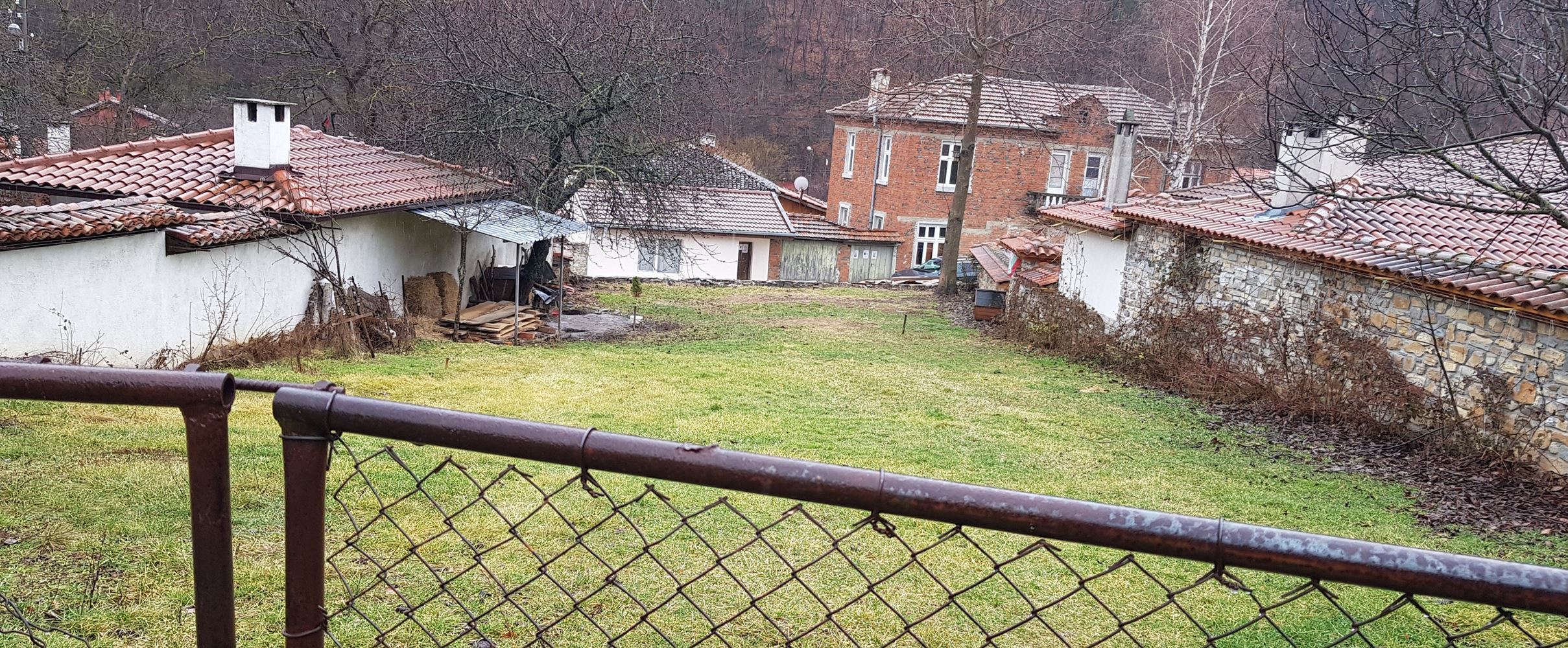 Отличен парцел с одобрен проект и разрешение за строеж в с. Ичера-0 Отличен парцел с одобрен проект и разрешение за строеж в с. Ичера - 0