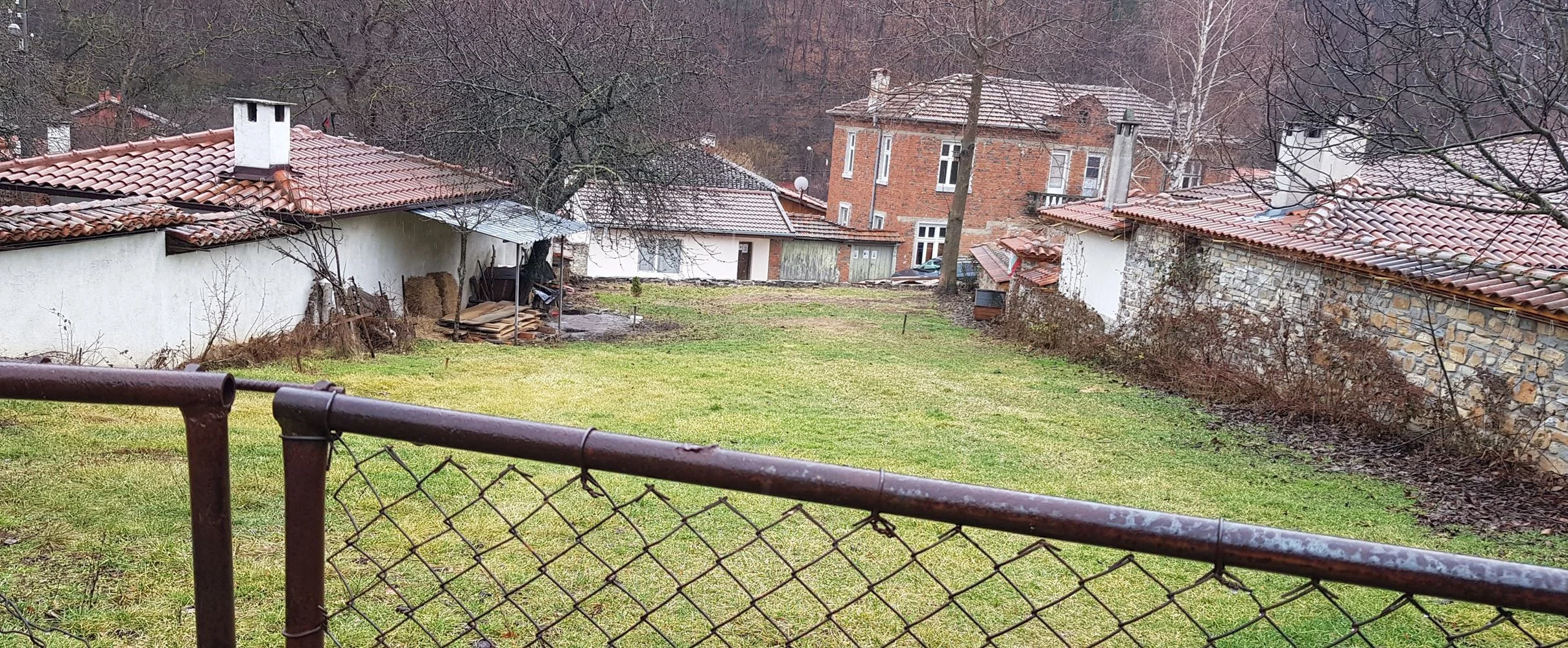 Ausgezeichnetes Grundstück mit genehmigtem Projekt und Baugenehmigung in der Gemeinde. Ichera-0 Hervorragendes Grundstück mit genehmigtem Projekt und Baugenehmigung im Dorf Ichera – 0