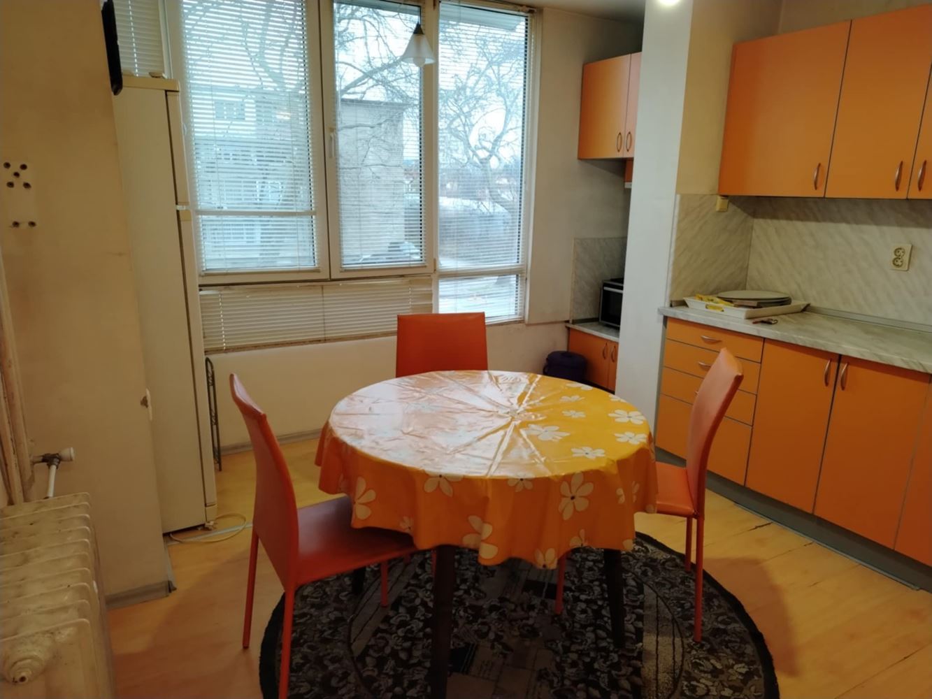 Двустаен обзаведен апартамент с ТЕЦ до Автогара-0 Двустаен обзаведен апартамент с ТЕЦ до Автогара - 0