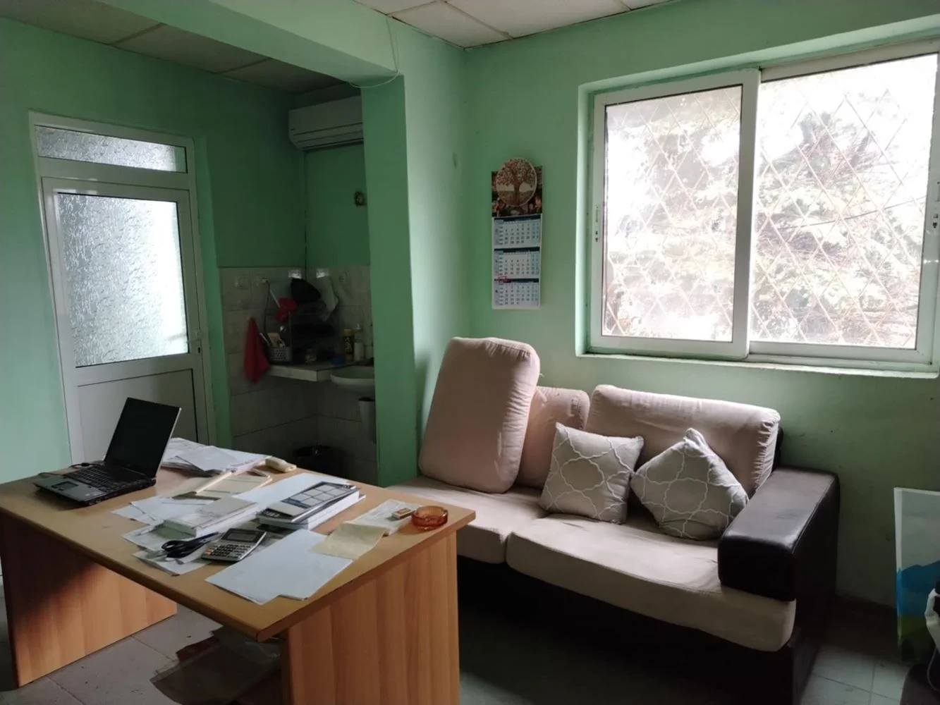 Endüstriyel alan, Ofis ve ek binaları olan depo-0 Промишлена зона, Склад с офис и допълнителни помещения - 0