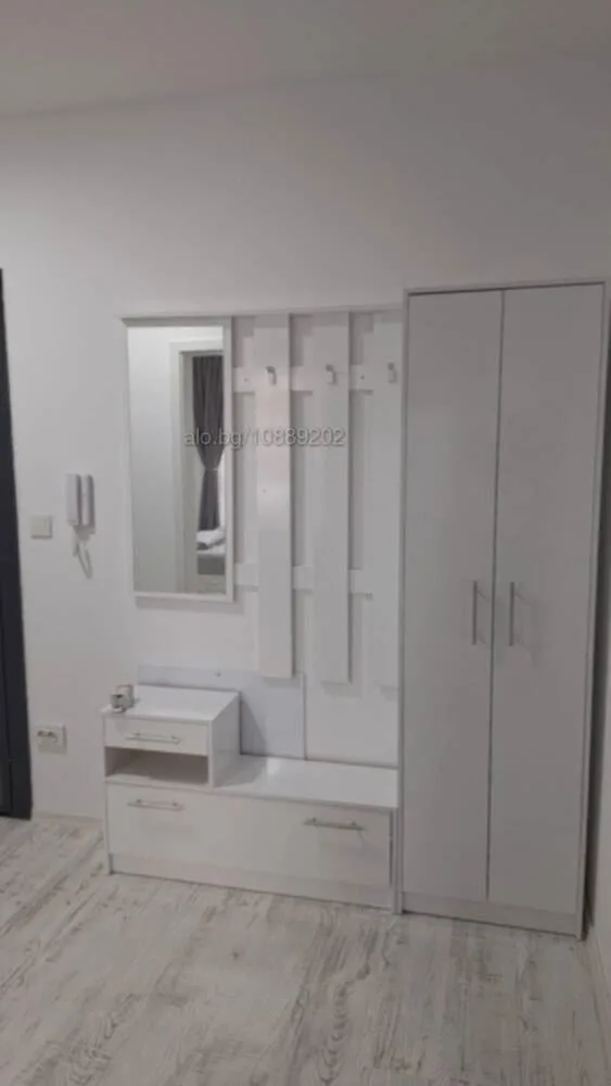 Zwei Schlafzimmer, voll möblierte Wohnung, NS, TPP-0 Vollständig möblierte Dreizimmerwohnung, NS, Heizkosten – 0