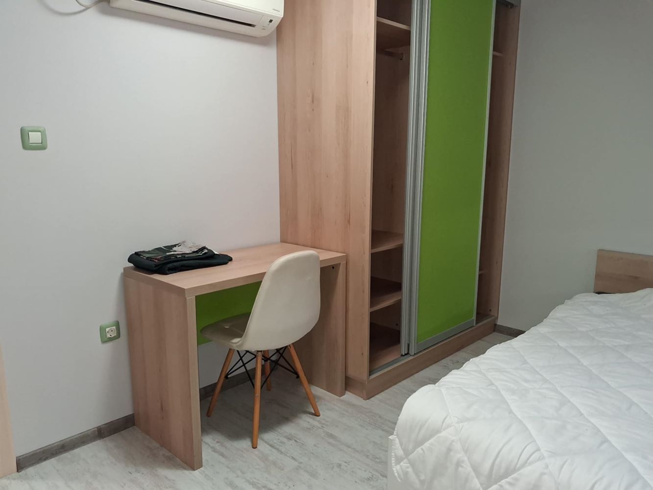 Мезонет в аренду рядом с Ларго - 240 кв.м.-0 Мезонет под наем в близост до Ларго - 240 кв.м. - 0