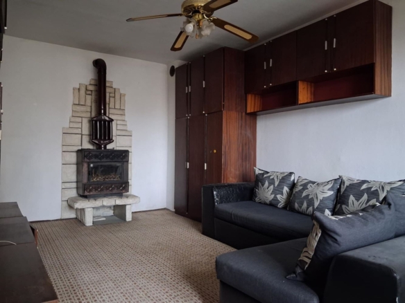 Двустаен апартамент за продажба в кв. Клуцохор - 0