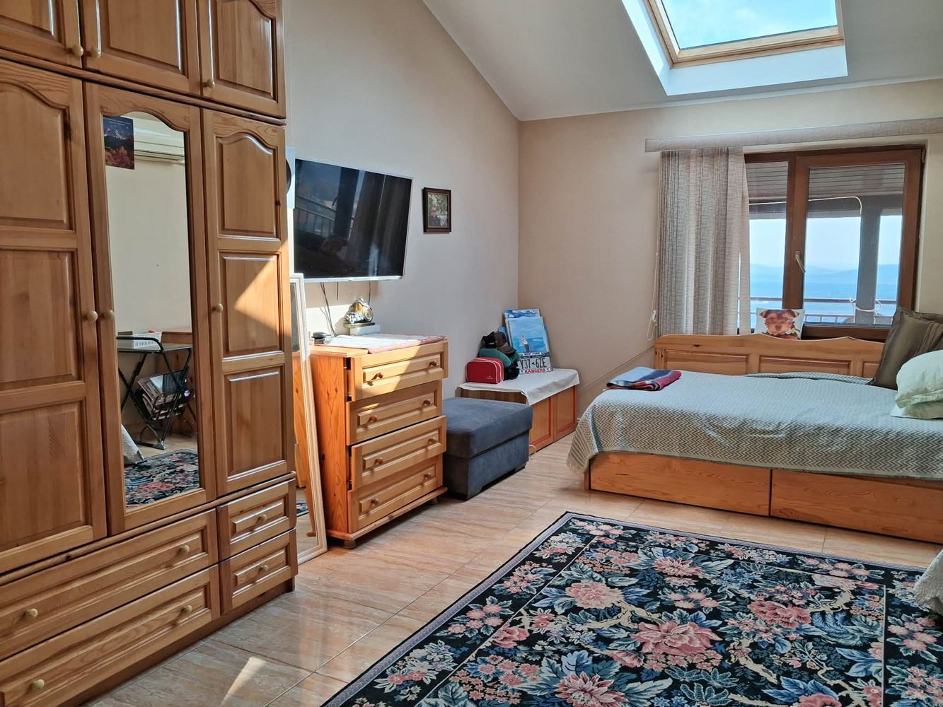 Panoramavilla mit einzigartigem Blick auf Sliven und den Berg - Grundstück 2406 qm-0 Панорамна вила с уникална гледка към Сливен и планината – парцел 2406 кв.м - 0