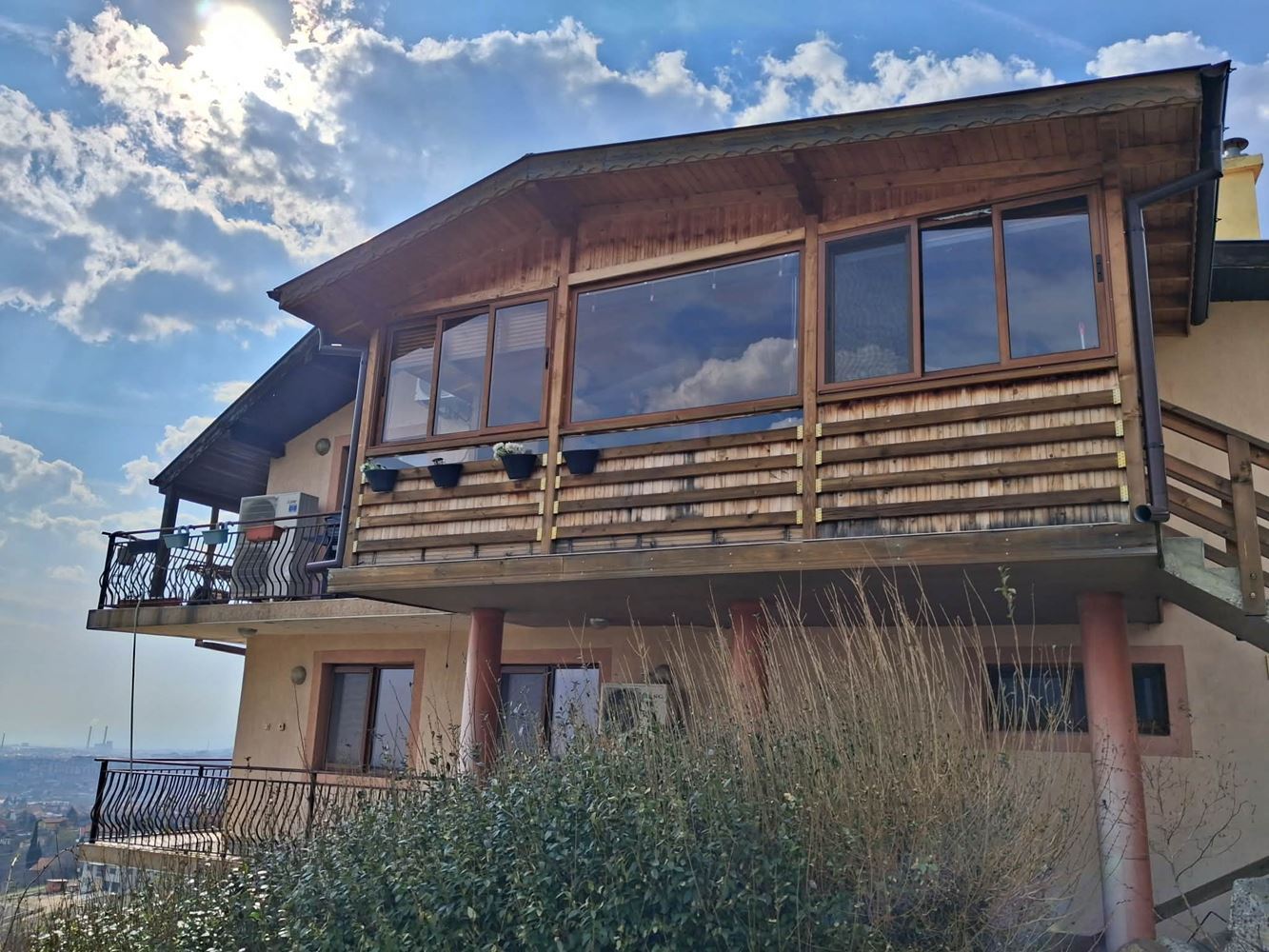 Panoramavilla mit einzigartigem Blick auf Sliven und den Berg - Grundstück 2406 qm-0 Панорамна вила с уникална гледка към Сливен и планината – парцел 2406 кв.м - 0