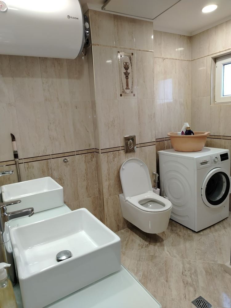 Πολυτελές διαμέρισμα, άνεση και ευρυχωρία 120 τ.μ. στο κέντρο της πόλης-0 Многостаен апартамент, комфорт и удобство на 120кв.м в Центъра на града - 0