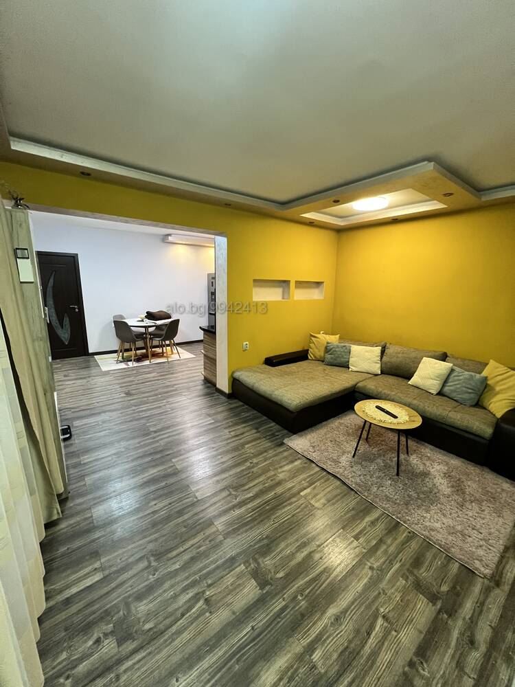 кв. Ново Село, Едноетажна Къща, Двор-0 кв. Ново Село, Едноетажна Къща, Двор - 0