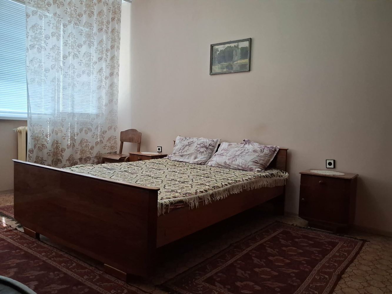 Двустаен апартамент с гараж в центъра – до Окръжна болница с ТЕЦ-0 Двустаен апартамент с гараж в центъра - до Окръжна болница с ТЕЦ - 0