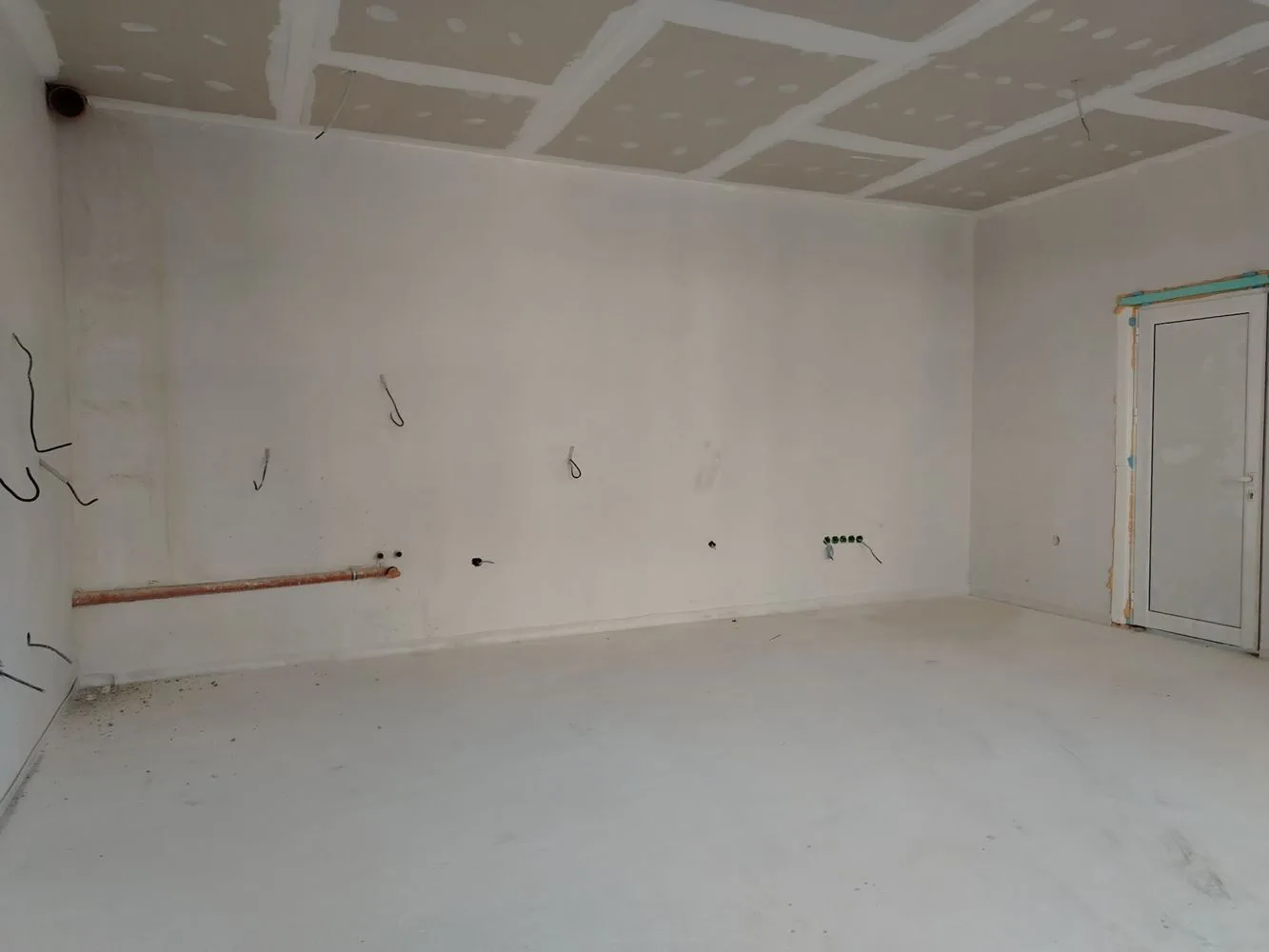 Zwei-Zimmer-Wohnung mit Parkplatz in der Nähe der Stadtverwaltung-0 Dreizimmerwohnung mit Parkplatz unweit des Rathauses – 0