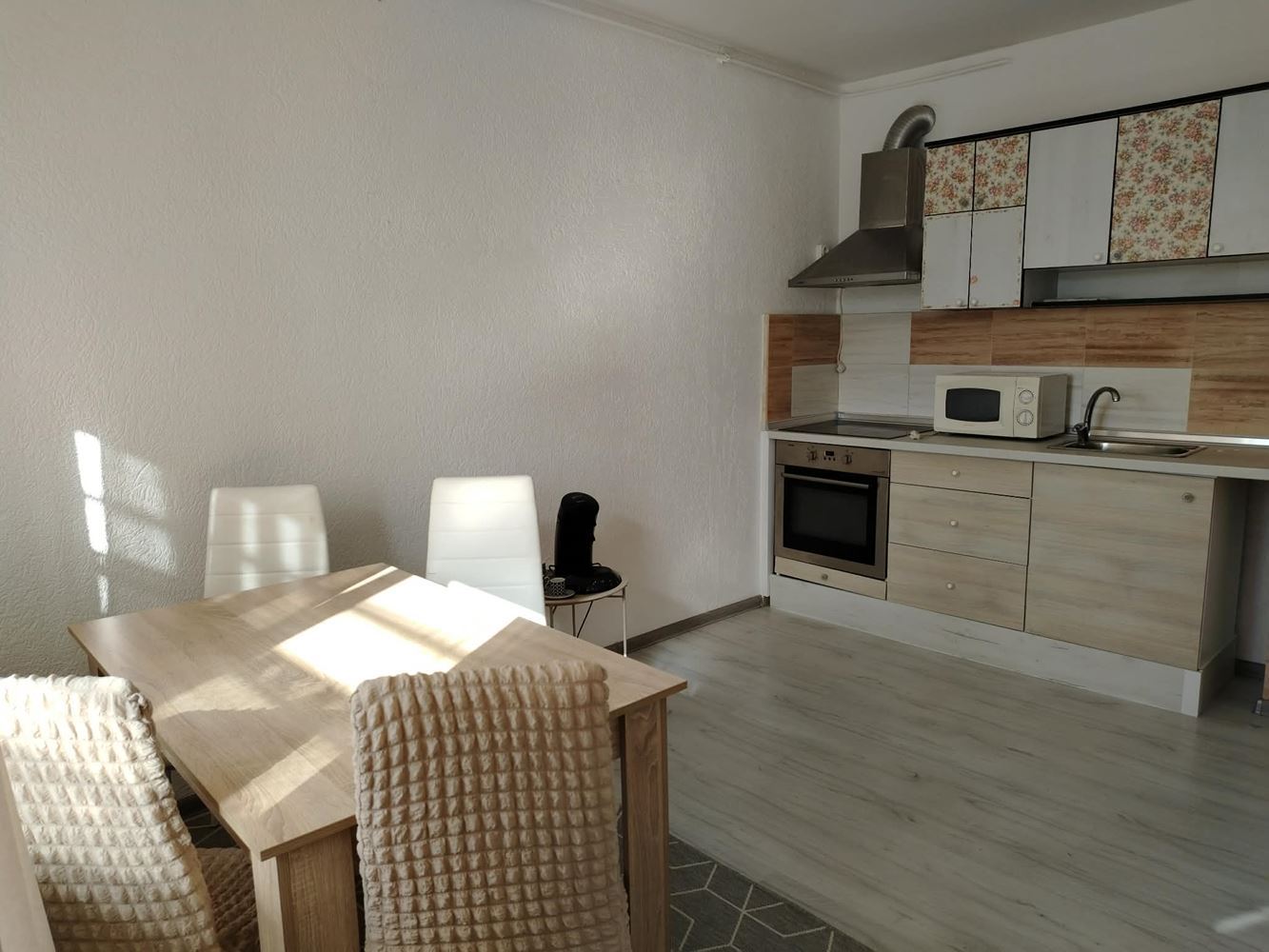 кв. Младост, обзаведен апартамент под наем - 0