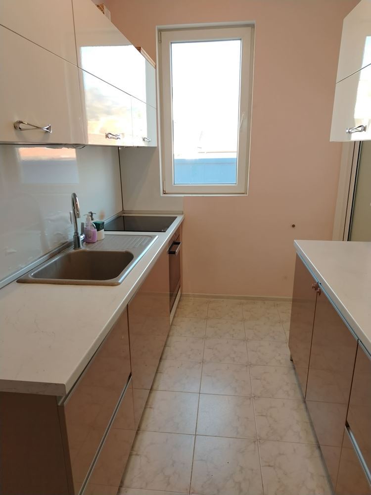 Πολυτελές διαμέρισμα, άνεση και ευρυχωρία 120 τ.μ. στο κέντρο της πόλης-0 Многостаен апартамент, комфорт и удобство на 120кв.м в Центъра на града - 0