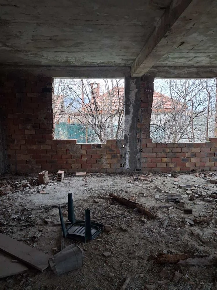 м. Dyuleva Reka, Villa im Bau Meter von Sini Kamani, Hof 530 sq.m.-0 Duleva Reka, Villa im Bau, nur wenige Meter vom Stadtteil „Sini Kamani“ entfernt, Grundstück 530 m² – 0
