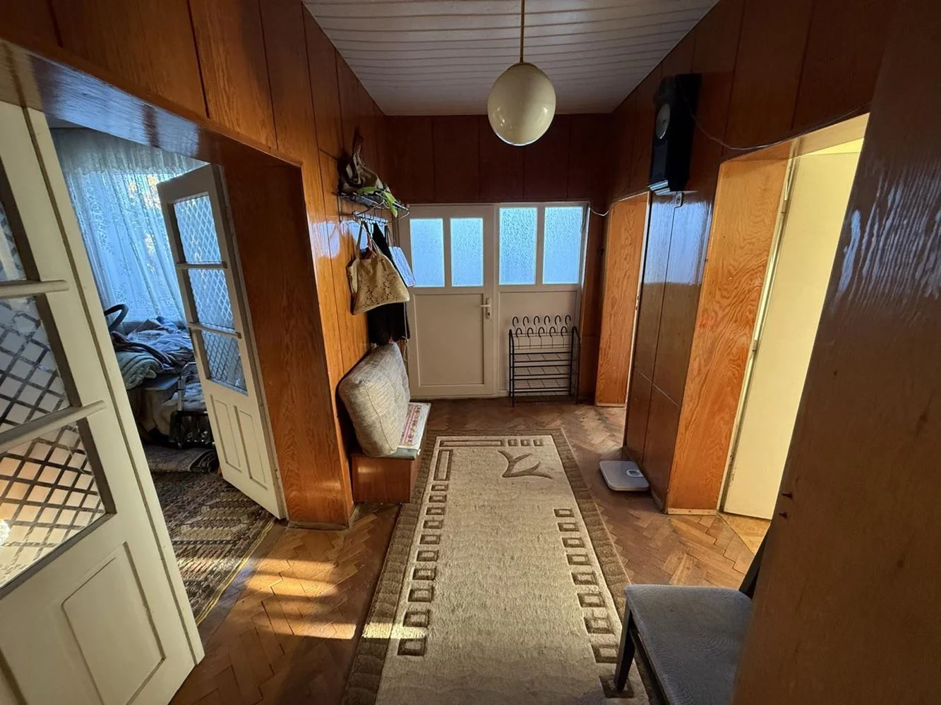 Viertel. Klutsochor, Haus mit Garage im bevorzugten Teil des Viertels-0 кв. Клуцохор, Къща с гараж в предпочитаната част на квартала - 0