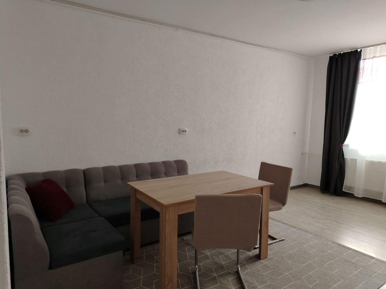 кв. Младост, обзаведен апартамент под наем - 0