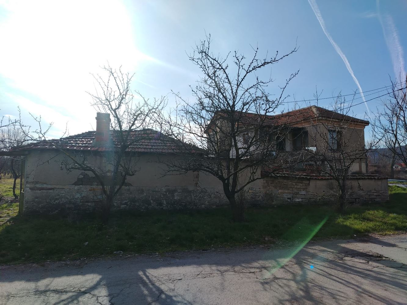 Attractive property for business and/or living in the village of. Zlati Voyvoda-0 Атрактивен имот за дейност и/или живеене в с. Злати войвода - 0