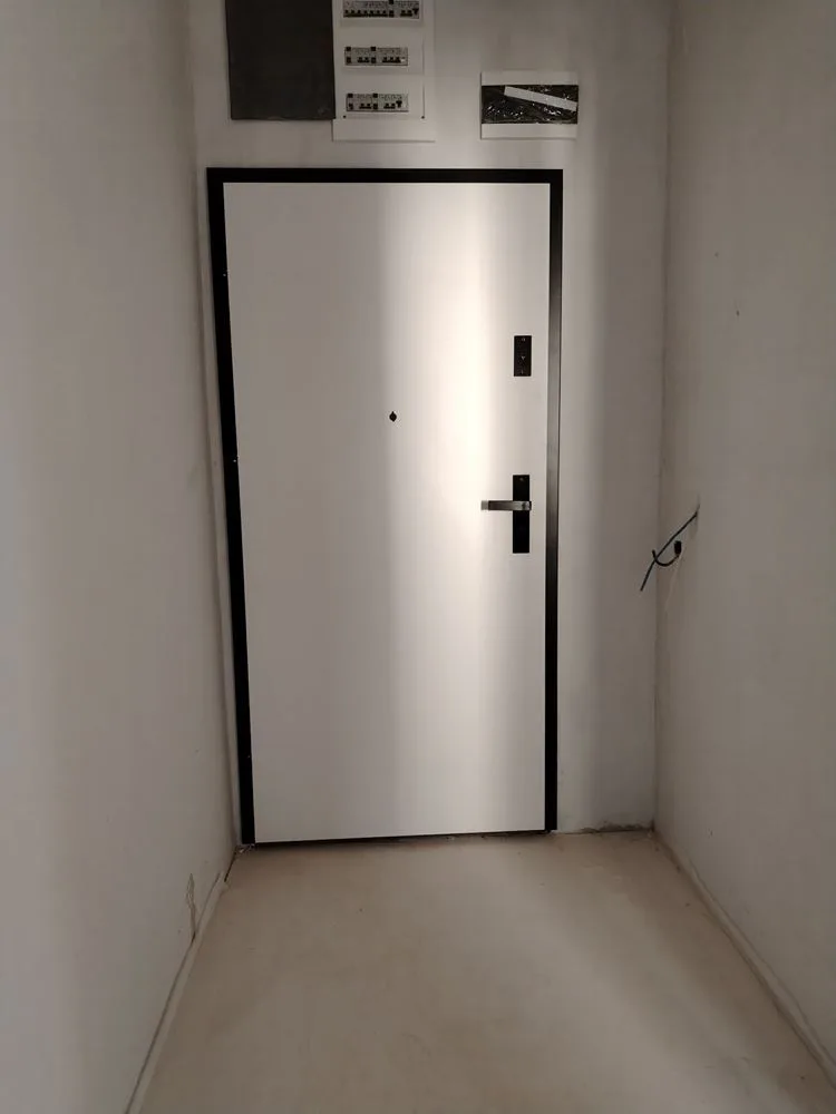 Zwei-Zimmer-Wohnung mit Parkplatz in der Nähe der Stadtverwaltung-0 Dreizimmerwohnung mit Parkplatz unweit des Rathauses – 0