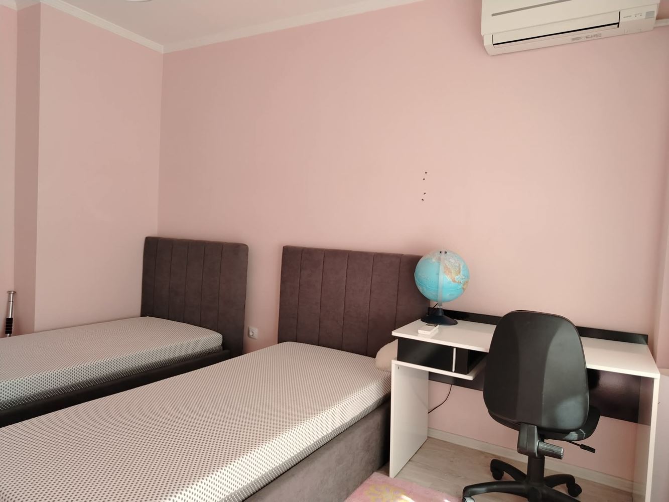 Πολυτελές διαμέρισμα, άνεση και ευρυχωρία 120 τ.μ. στο κέντρο της πόλης-0 Многостаен апартамент, комфорт и удобство на 120кв.м в Центъра на града - 0