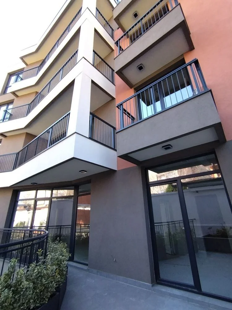 Zwei-Zimmer-Wohnung mit Parkplatz in der Nähe der Stadtverwaltung-0 Dreizimmerwohnung mit Parkplatz unweit des Rathauses – 0