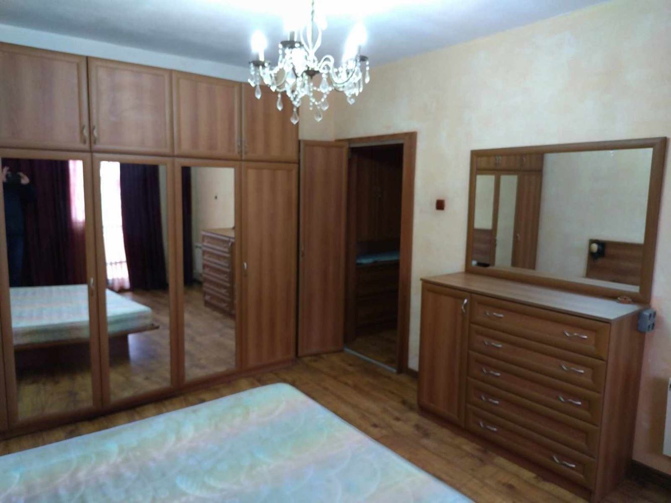 Широк център,не е синя зона,апартамент с 1 спалня - 0