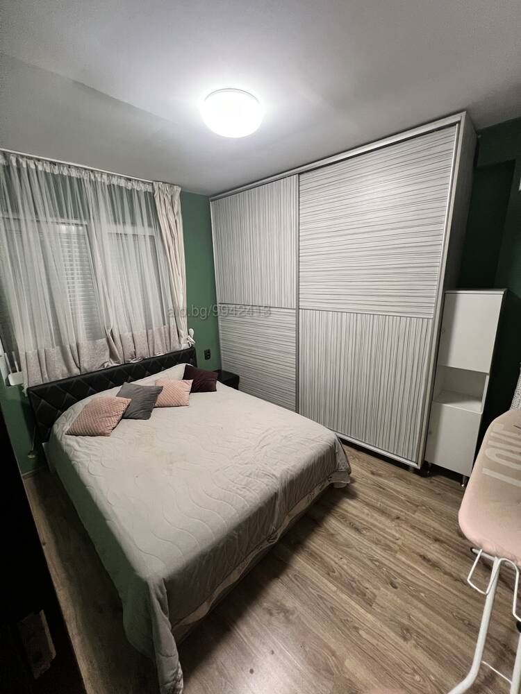 кв. Ново Село, Едноетажна Къща, Двор-0 кв. Ново Село, Едноетажна Къща, Двор - 0