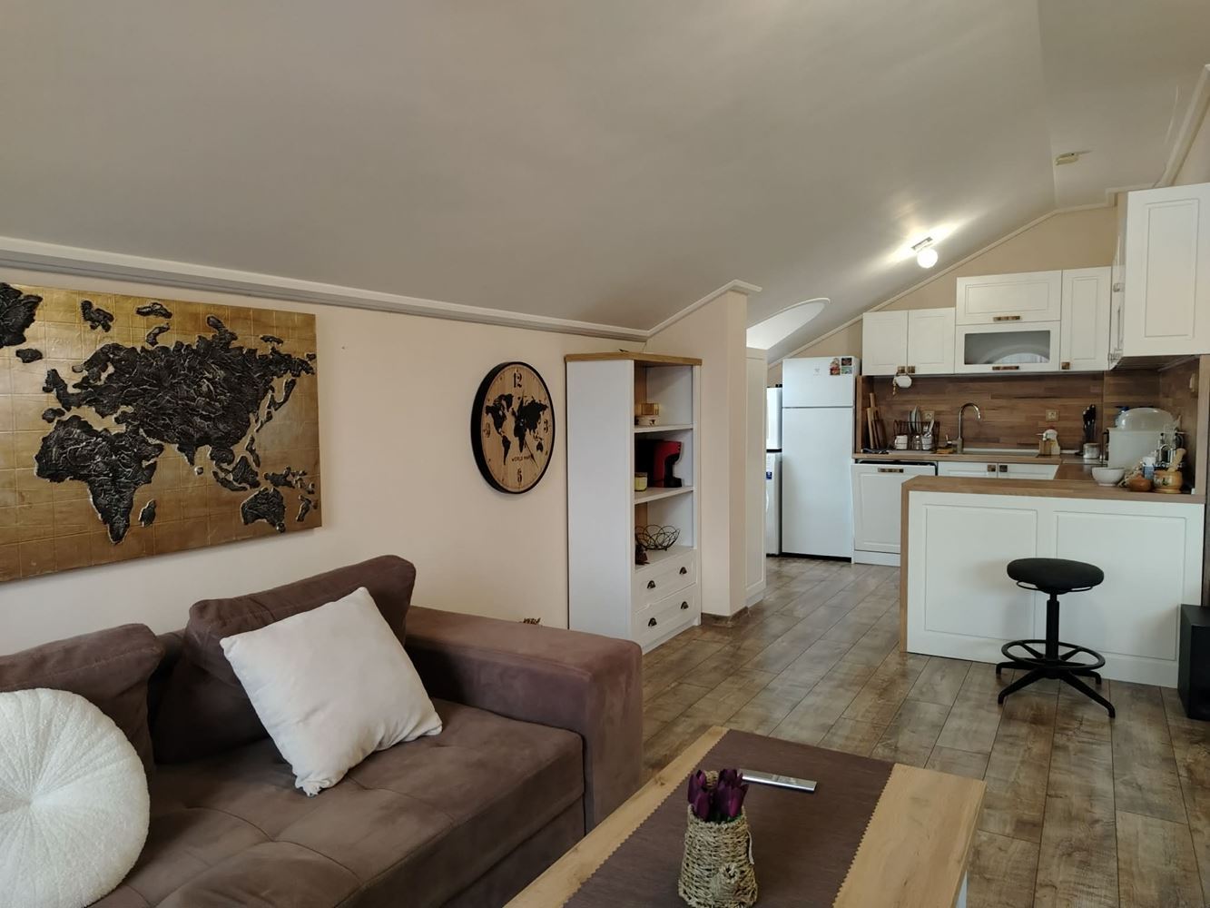 Супер център,до Ларго-0 Супер център,до Ларго - 0