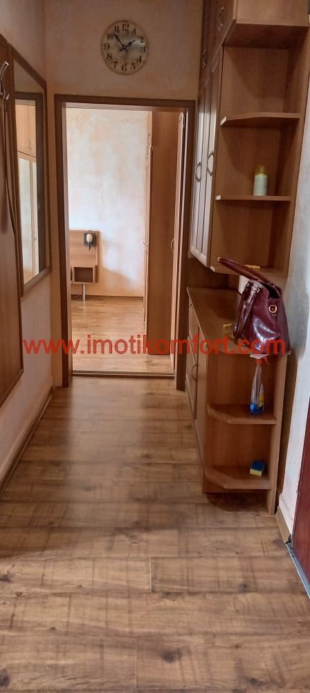 Широк център,не е синя зона,апартамент с 1 спалня - 0